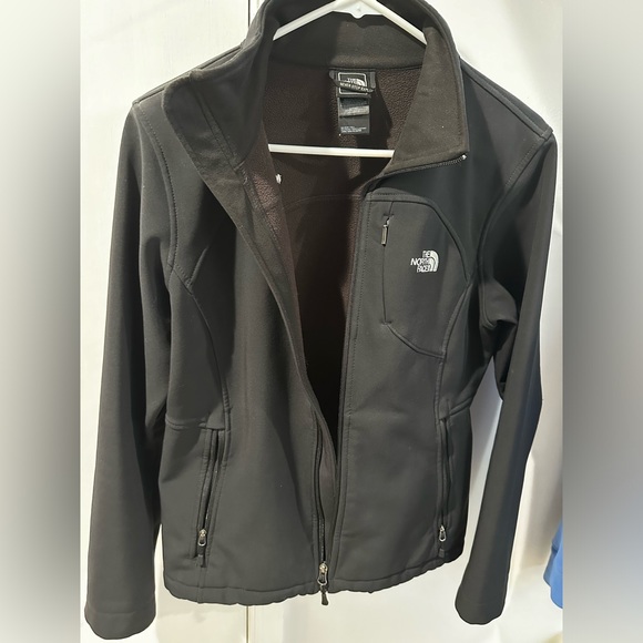 North Face jacket - Picture 2 of 3